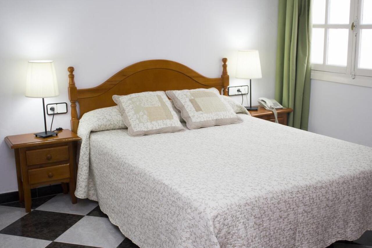 Hotel Oasis Conil De La Frontera Exteriér fotografie